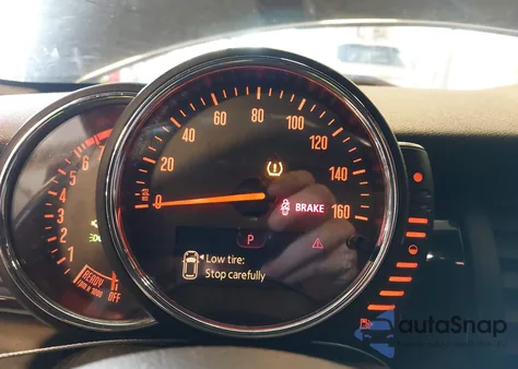 2016 Mini Convertible Cooper z USA, uszkodzony, nr VIN WMWWG5C55G3C19250